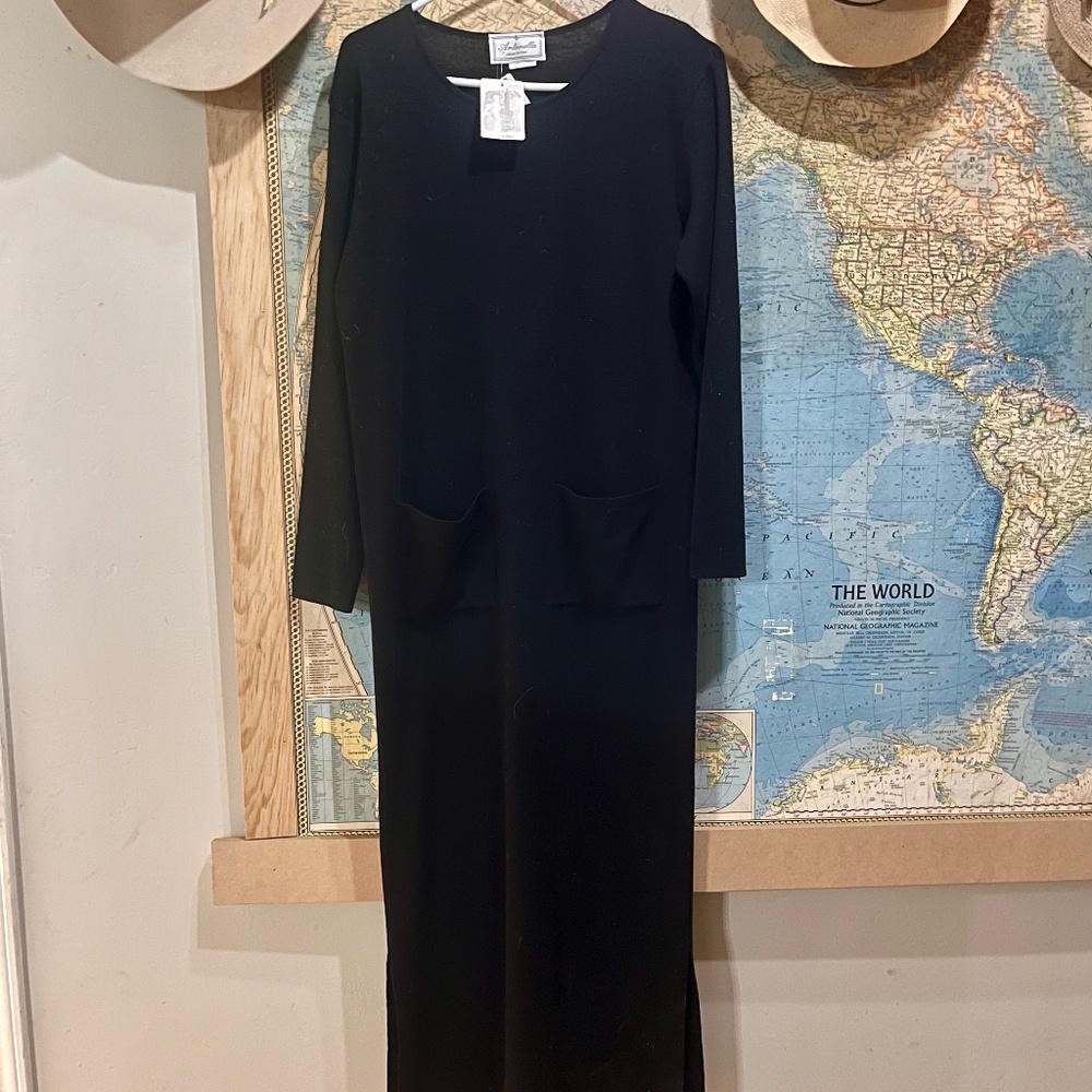 Antonella wool blend black long dress new with tags made in italy